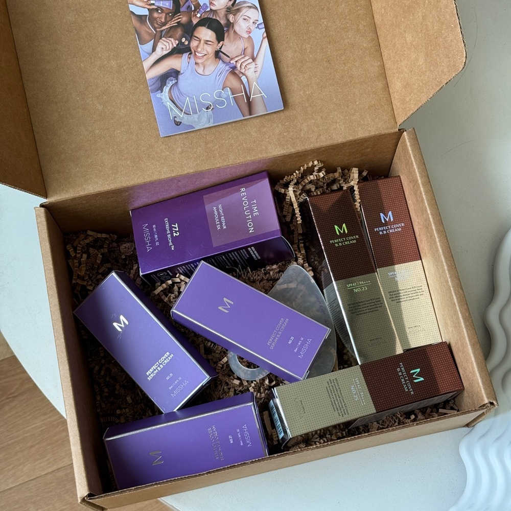 M Haircare Product Set in Purple and Brown
